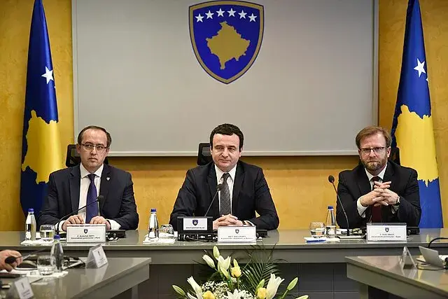 Kosovo's government meeting. Albin Kurti, PM, at the center.