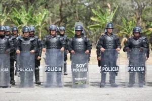 Policemen of Ecuador.