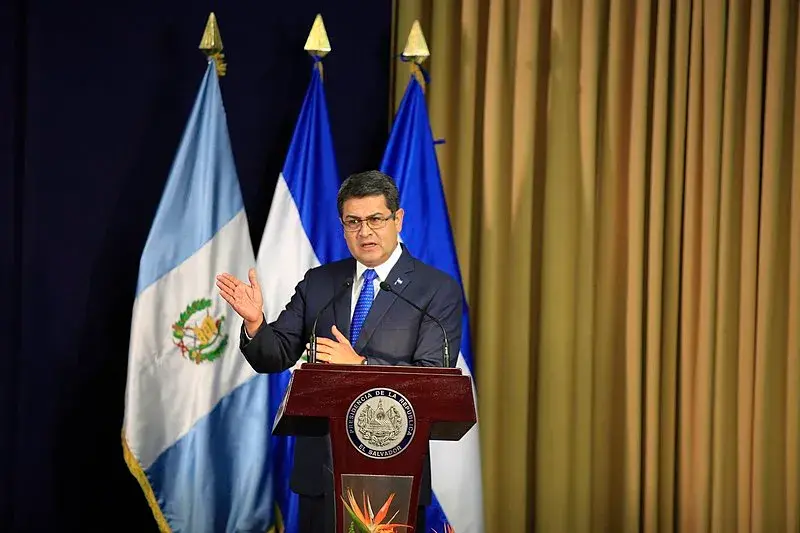 Juan Orlando Hernández giving a speech as president of Honduras.